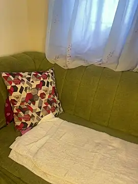 Snapshot of shishbabe chatting on January 19, 9:13 am shishbabe online show from January 19, 9:13 am