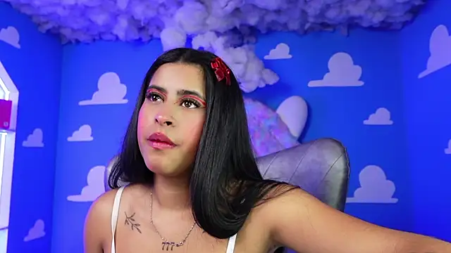 miss romyna online show from May 9, 11:04 am