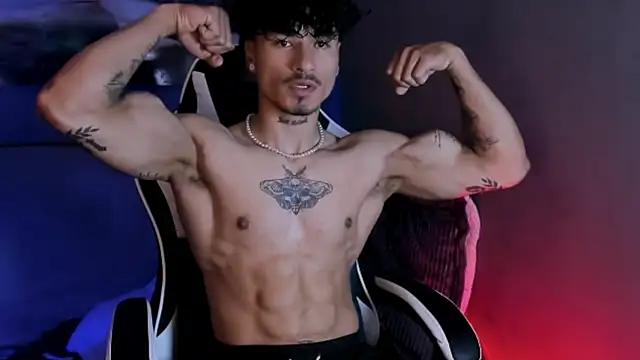 Thomas Fit1 online show from March 25, 6:36 pm