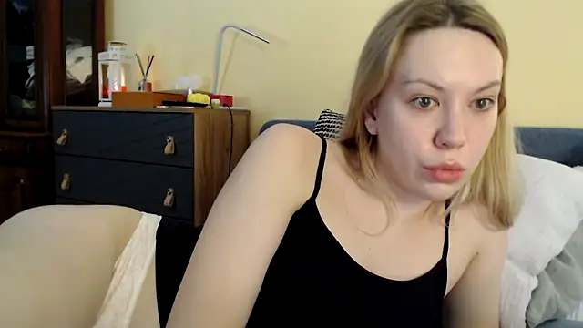 Scarlettford online show from December 4, 10:13 am