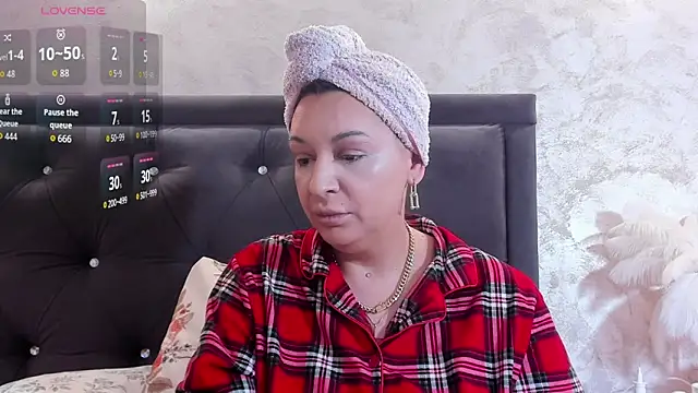 RaelleDarkstar online show from February 9, 11:58 am