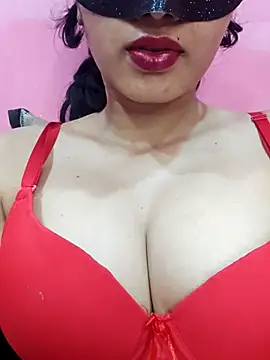 Snapshot of Sona_Baby_3 chatting on February 18, 12:39 am Sona Baby 3 online show from February 18, 12:39 am