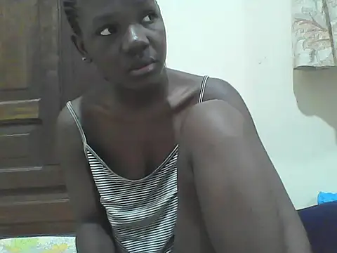 Ebony Sweetcandy online show from March 2, 5:31 pm