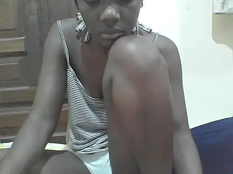 Ebony Sweetcandy online show from March 10, 5:01 am