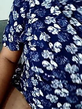 Snapshot of Babez_show chatting on June 20, 5:16 pm Babez show online show from June 20, 5:16 pm