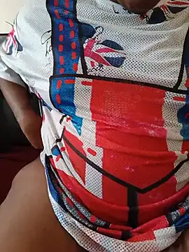 Snapshot of Babez_show chatting on June 23, 8:34 am Babez show online show from June 23, 8:34 am