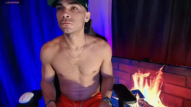 sexyboycolombi4 online show from March 23, 7:29 pm