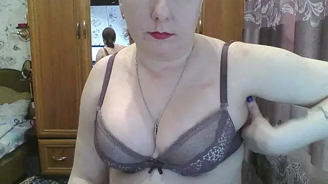 SophieNightAh online show from March 20, 12:11 pm