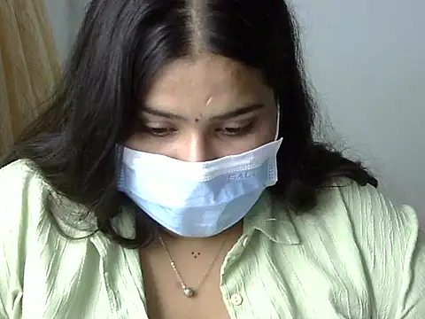 cutelady65 online show from February 12, 4:02 pm