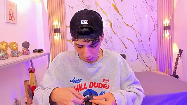 Nikolay Gregori online show from March 6, 3:58 am