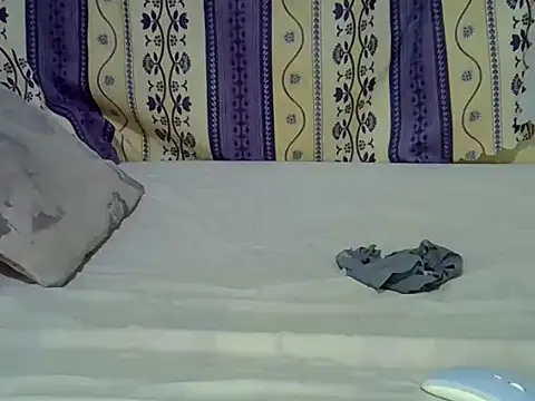 Snapshot of teresita_02 chatting on May 15, 6:53 am teresita 02 online show from May 15, 6:53 am
