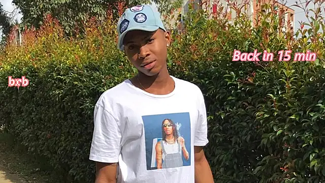 Snapshot of Pantera_black_21 chatting on December 16, 9:14 am Pantera black 21 online show from December 16, 9:14 am