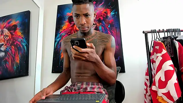 Snapshot of Pantera_black_21 chatting on December 22, 6:04 pm Pantera black 21 online show from December 22, 6:04 pm