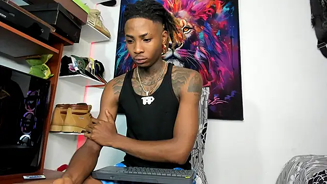 Snapshot of Pantera_black_21 chatting on February 24, 10:04 am Pantera black 21 online show from February 24, 10:04 am