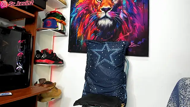 Snapshot of Pantera_black_21 chatting on March 2, 11:18 am Pantera black 21 online show from March 2, 11:18 am