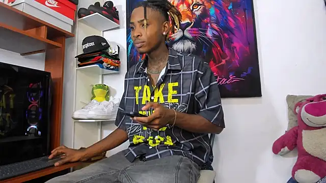 Snapshot of Pantera_black_21 chatting on September 12, 8:42 pm Pantera black 21 online show from September 12, 8:42 pm