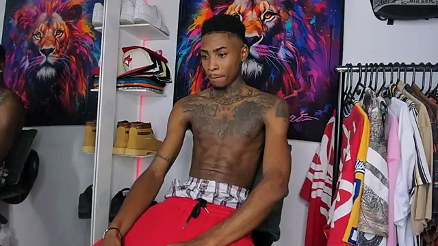 Snapshot of Pantera_black_21 chatting on January 10, 9:05 pm Pantera black 21 online show from January 10, 9:05 pm