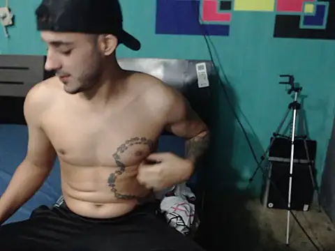 Snapshot of xxxxhotxoxo chatting on December 14, 6:19 am xxxxhotxoxo online show from December 14, 6:19 am