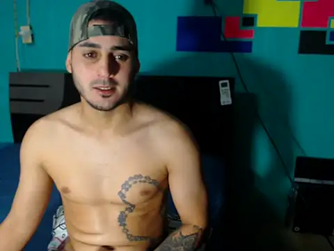 Snapshot of xxxxhotxoxo chatting on December 15, 7:12 am xxxxhotxoxo online show from December 15, 7:12 am