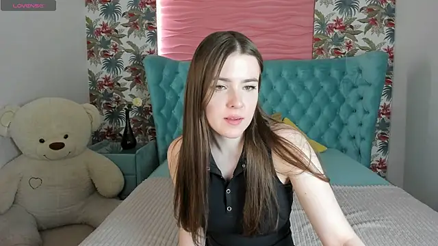 Haley Gars online show from May 3, 11:27 am