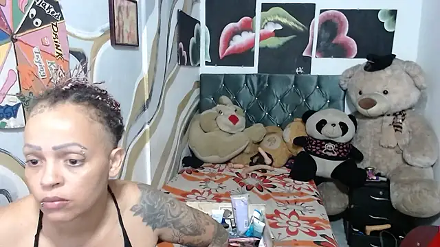 Snapshot of manzanahot9 chatting on February 22, 10:30 pm manzanahot9 online show from February 22, 10:30 pm