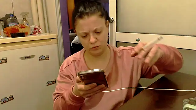 AdriannaLily online show from January 15, 9:09 pm