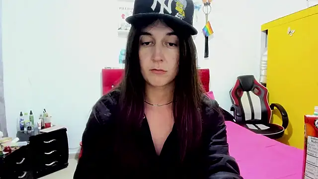 Sweet-Suck69 online show from May 4, 4:52 am