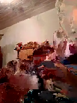 Snapshot of emea4 chatting on December 22, 9:17 am emea4 online show from December 22, 9:17 am