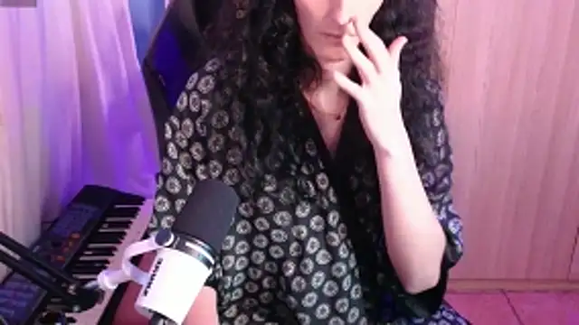 MemiKouki online show from March 25, 11:33 pm