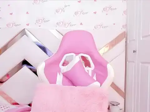 BriggitteEbonny online show from March 5, 9:15 pm