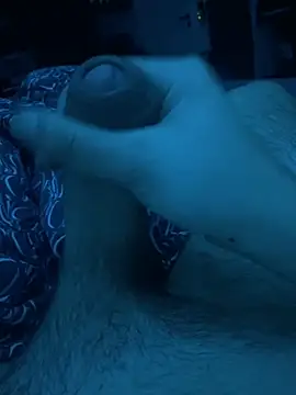 saschboy13 online show from April 4, 9:12 pm