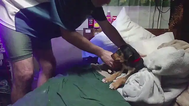 jaxx12369 online show from March 19, 5:11 am