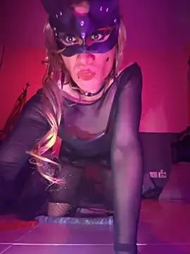 Snapshot of kandyloves chatting on October 16, 10:05 am kandyloves online show from October 16, 10:05 am