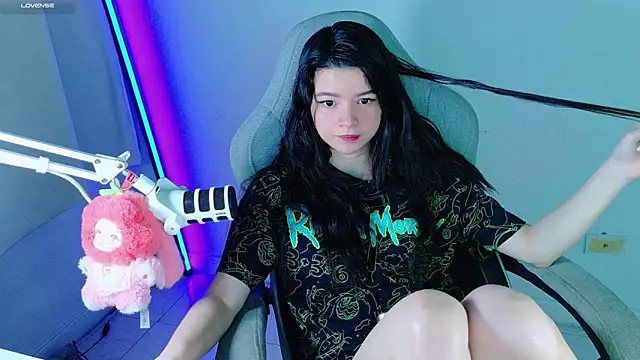 Snapshot of stephybrown chatting on June 9, 9:59 pm stephybrown online show from June 9, 9:59 pm