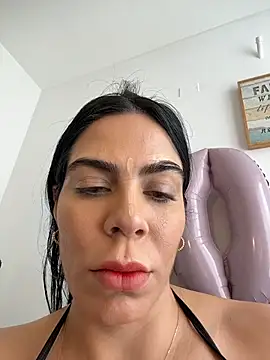 valecruz903 online show from November 8, 5:56 pm