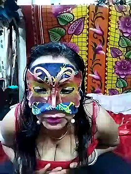 Snapshot of Soniya_cpl44 chatting on January 11, 7:05 pm Soniya cpl44 online show from January 11, 7:05 pm