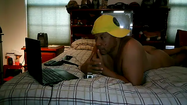 pimpdaddy4ever online show from April 1, 11:55 am