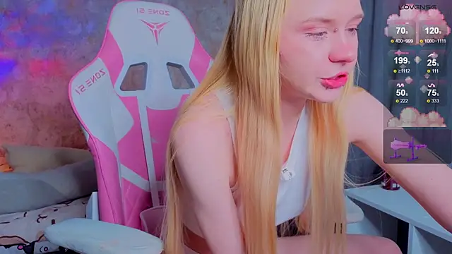 Milia Parker online show from April 7, 2:28 pm