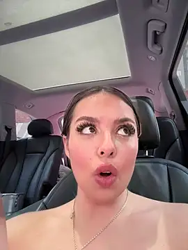 Alirawrz online show from March 10, 4:46 pm