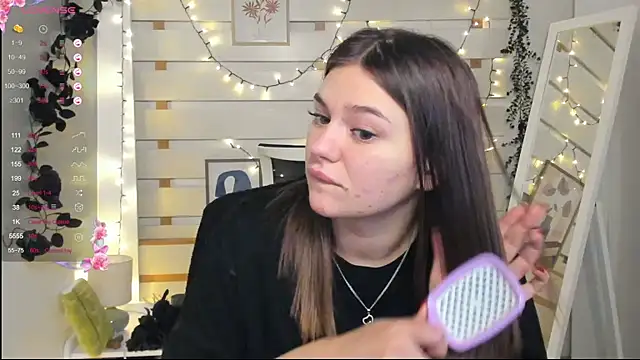 Josephine Kiss online show from January 10, 4:31 pm