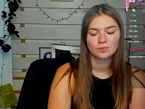 Snapshot of Josephine_Kiss chatting on June 27, 4:01 pm Josephine Kiss online show from June 27, 4:01 pm