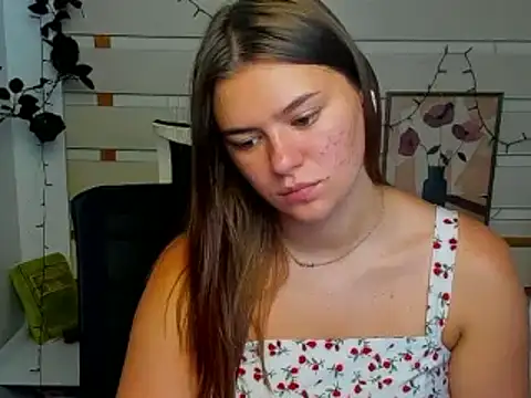 Snapshot of Josephine_Kiss chatting on June 29, 10:15 am Josephine Kiss online show from June 29, 10:15 am