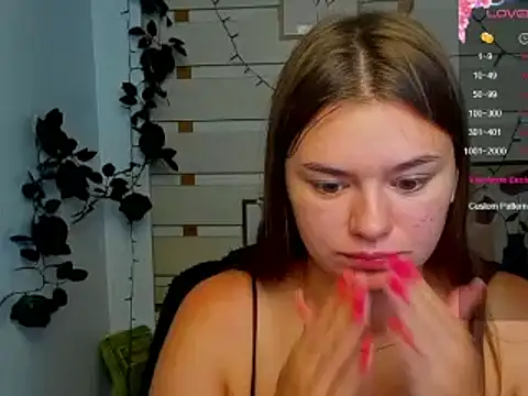Snapshot of Josephine_Kiss chatting on July 3, 10:43 am Josephine Kiss online show from July 3, 10:43 am