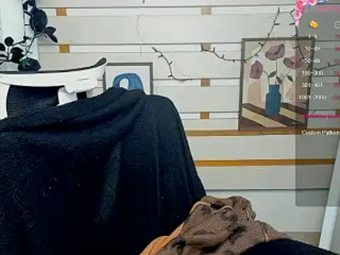 Snapshot of Josephine_Kiss chatting on July 4, 6:30 am Josephine Kiss online show from July 4, 6:30 am