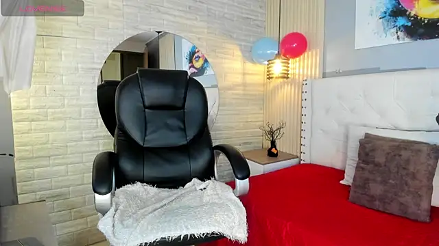 sussy  stone online show from May 28, 12:13 pm