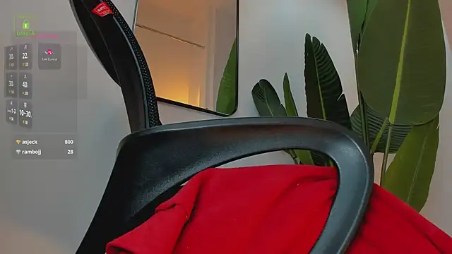 Whitney Svonn online show from December 26, 7:27 pm