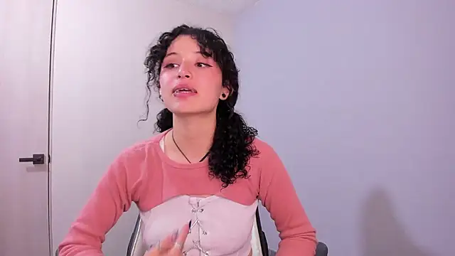 valent 27 online show from March 6, 11:12 pm