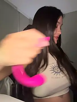 MisFrekcles  online show from April 15, 9:38 am