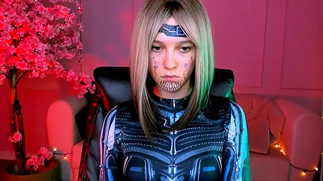 LolaLemona online show from December 15, 10:28 am