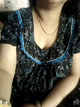 cuteyqueen online show from February 16, 7:26 am